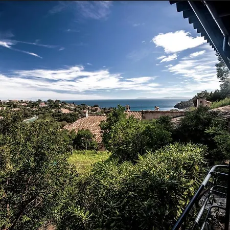 Petite Maison De Vacance Vue Holiday home Le Lavandou