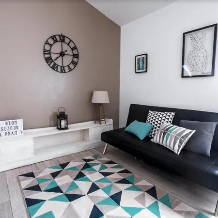 Petite Maison De Vacance Vue Le Lavandou