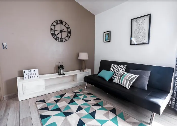 Petite Maison De Vacance Vue Le Lavandou